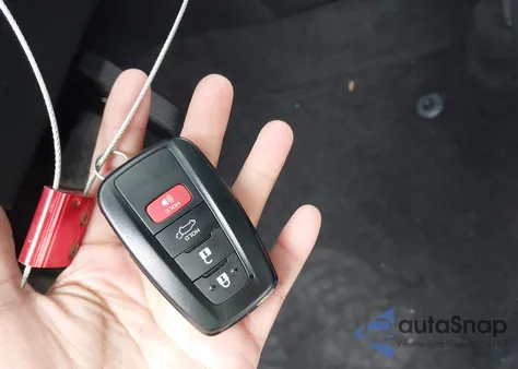 2024 Toyota Rav4 Xle Premium from USA, damaged, VIN 2T3C1RFV0RW342137